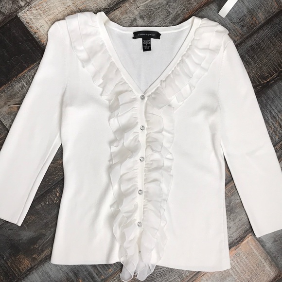 White button down quarter sleeve blouse - Picture 9 of 10